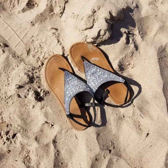 Meet your Posher, Megan - Picture 1 of 1